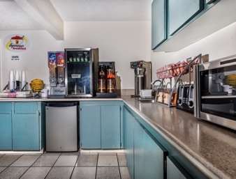 Super 8 By Wyndham North Hotel 2*